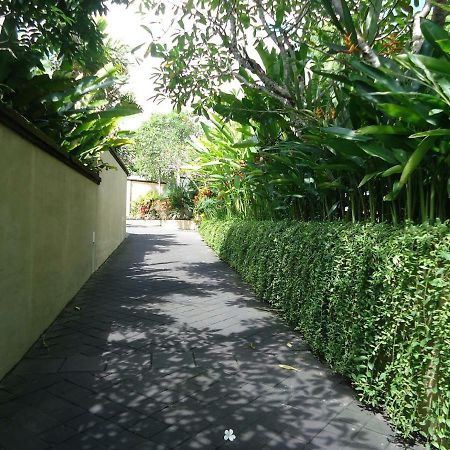Pat-Mase Villas Jimbaran  Exterior photo