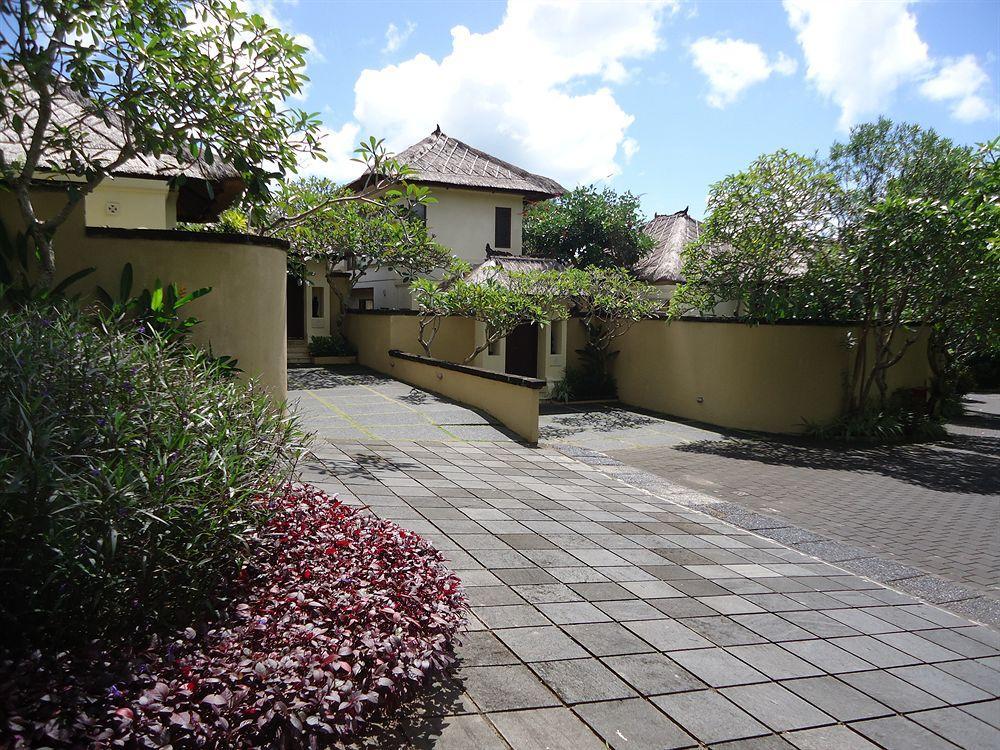 Pat-Mase Villas Jimbaran  Exterior photo